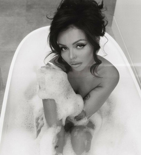 Jesy Nelson star exclusive pics