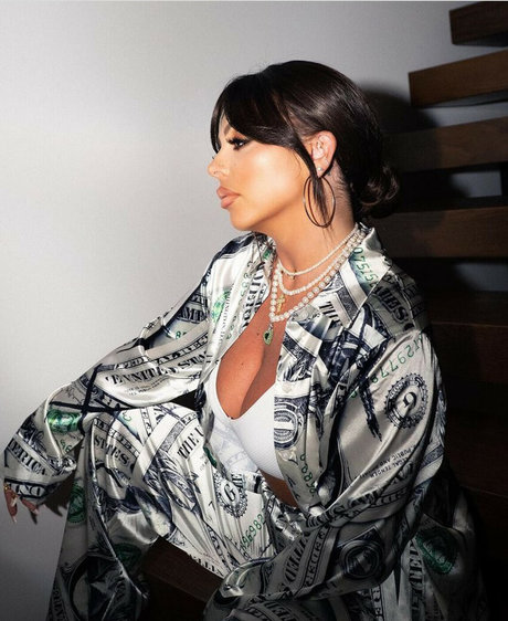 Jesy Nelson star top img