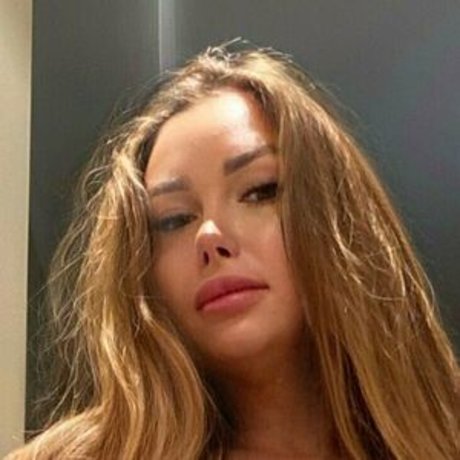 hotmonicax erotic model archive