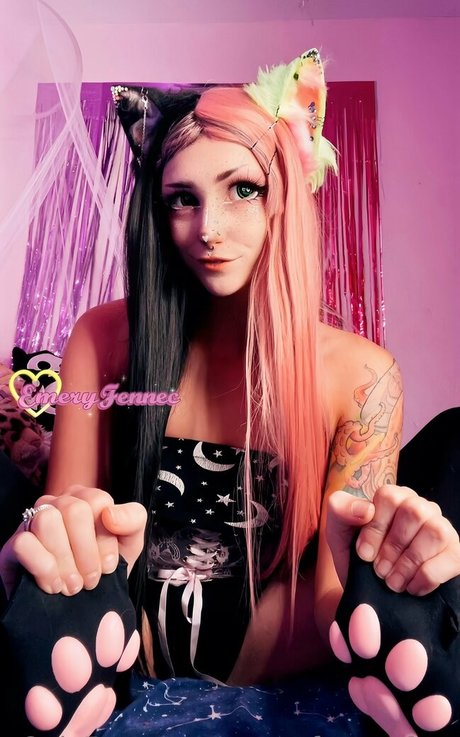 emeryfennecfree exclusive star picture