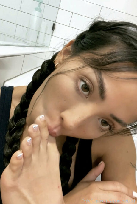 yayathedancer model nudes galleries