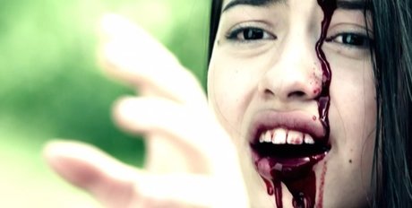 Amber Midthunder model erotic img