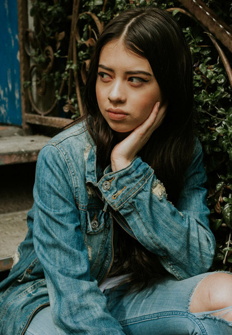 Amber Midthunder best star picture