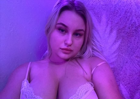 fluffy bun sex actress pic