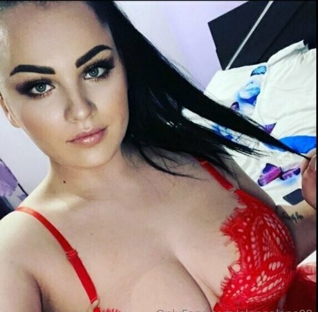 senzuallover98 xxx star galleries