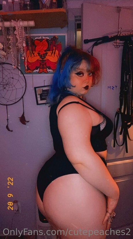 cutepeaches2 pornstar top pic