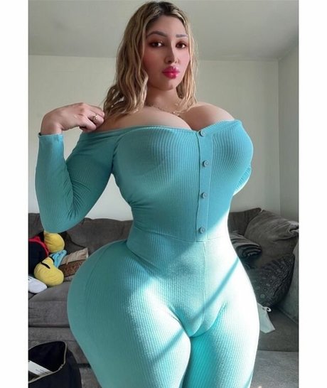 Desiy Garcia erotic actress picture