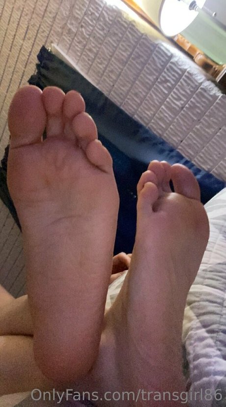 transgirl86 hot model pic