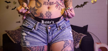 busty brunette onlyfans art naked galleries