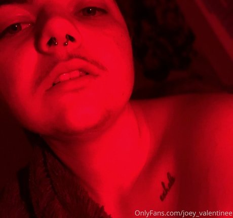 joey valentinee pornstar naked image