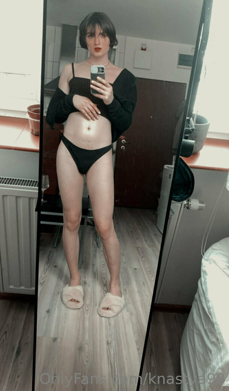 ashamok high quality model images