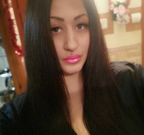 Csimbora Barbara erotic star image