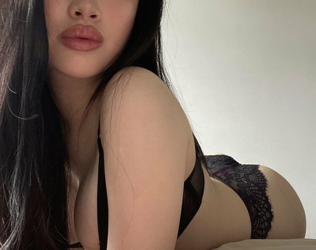 Jaamietan model pretty image