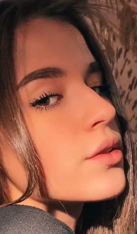 Anny myrrr_ model nudes pictures