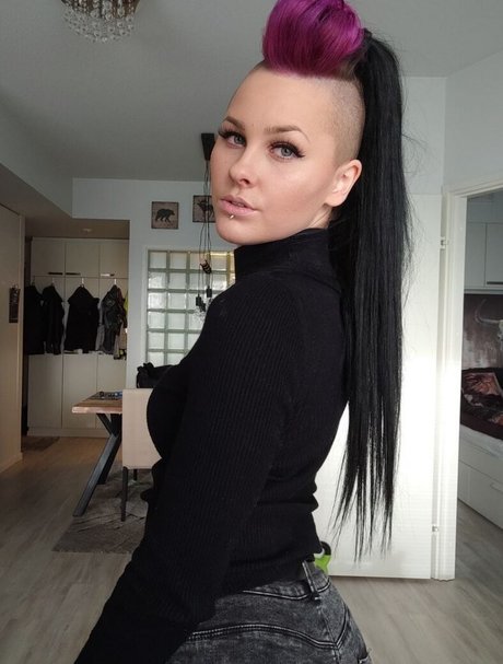 VMissyB pornstar nudes photos