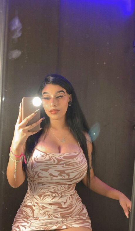 shemale cum in mouth onlyfans naked photo