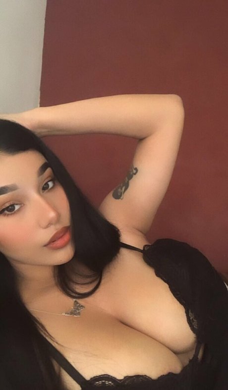 Fernanda V art model photo