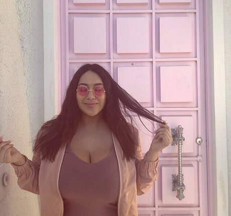 realroses xxx pornstar picture