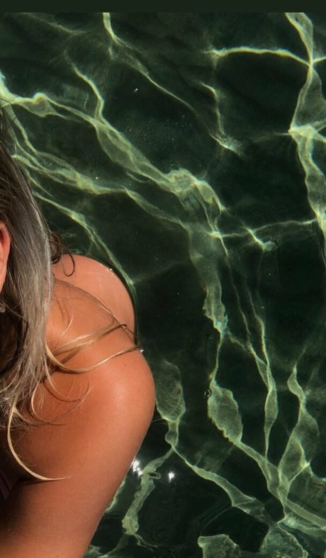 Elly Anne free pornstar photos