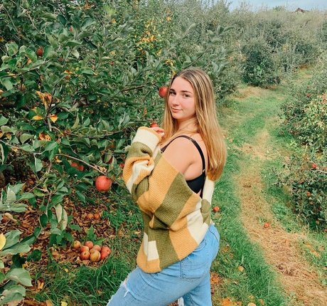 Jolie B nice star galleries