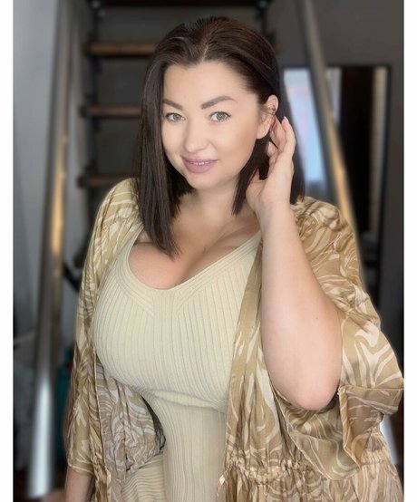 Irina P model hot photos