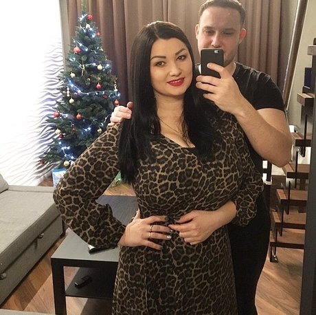 pale teen onlyfans erotic gallery