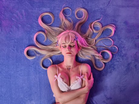 kcioxan nudes star img