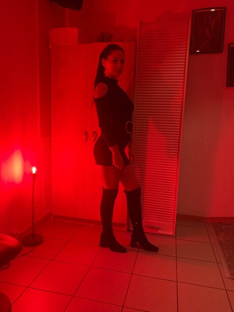 Andreea Maria pornstar naked picture