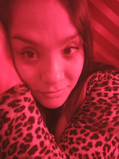 Morocha love naked model img