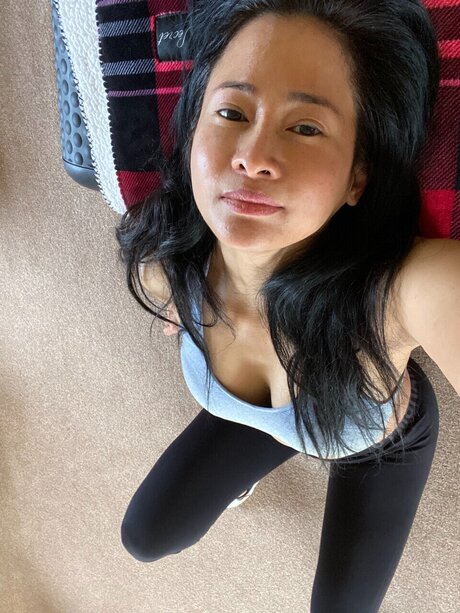 Fleur adult model gallery