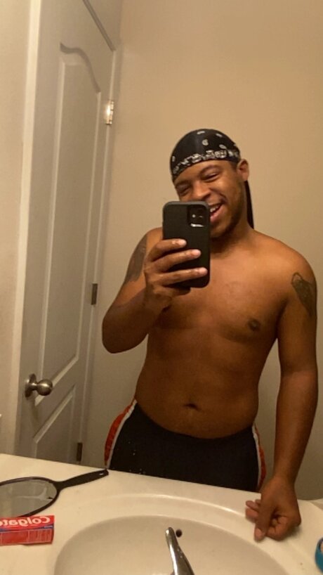 Nuggnasty sex model image