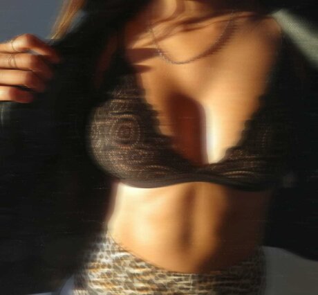 Pamela Mangin pornstar erotic gallery