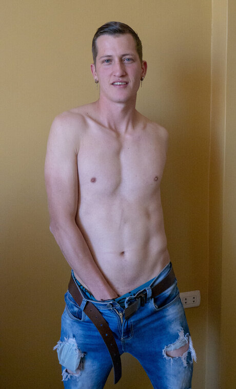 Edward Chain sex model pic