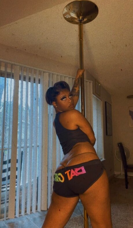 Paradisewithtay art model picture