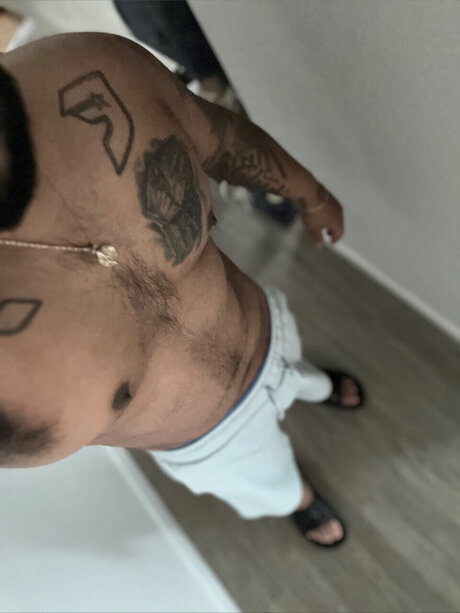Flippa model hd photos