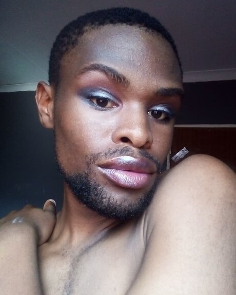 MMELS exclusive model pictures