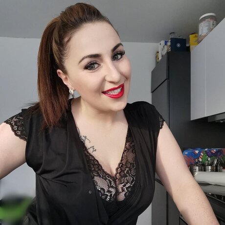 __marina_ model adult image