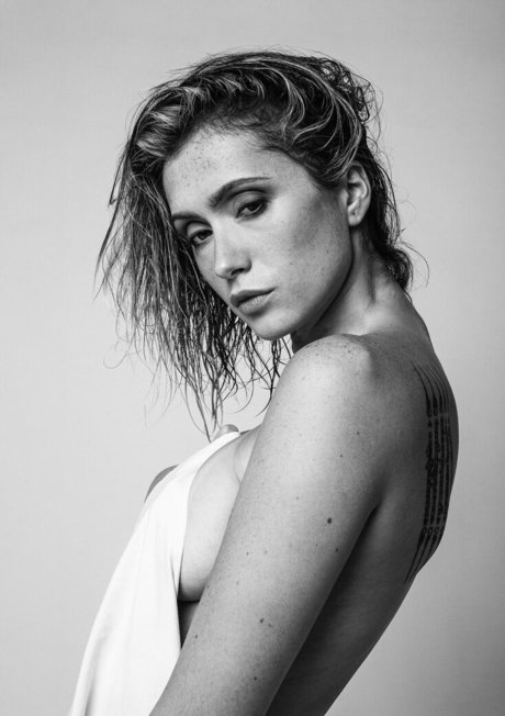Lysandre Nadeau sexy model pictures