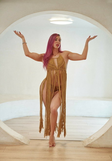 Alexandria Christa exclusive model picture