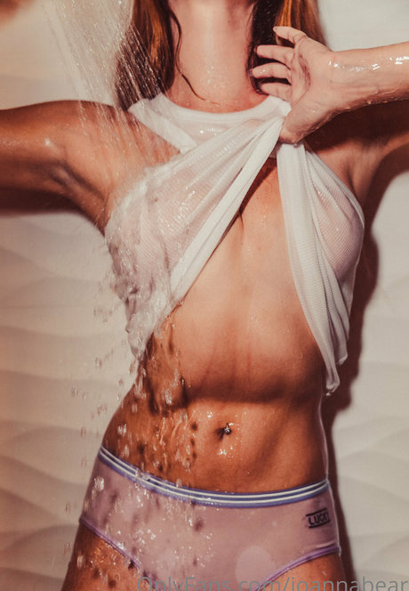 JoannaBear pornstar free pic