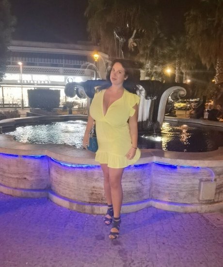 princygiuls star sexy pictures