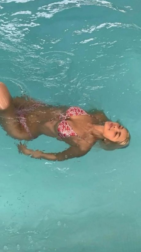 diakimeko model perfect img