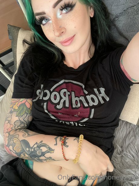 Honeyy Noir profile image