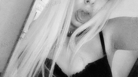 eveliinngy best model picture