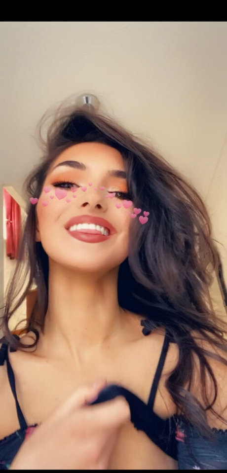 Peaboo pornstar xxx image