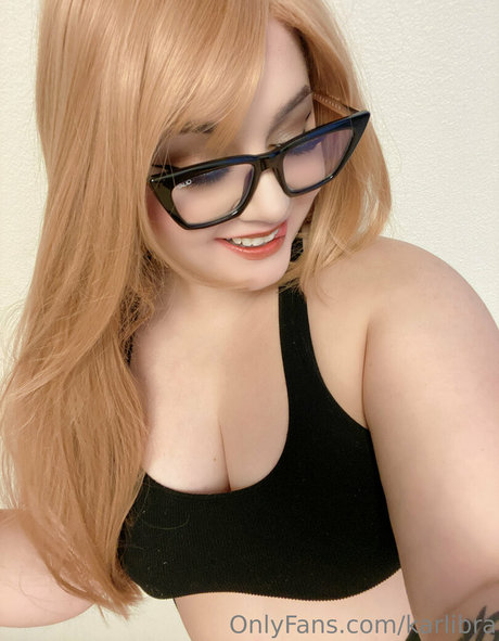 Karlibra pretty actress image