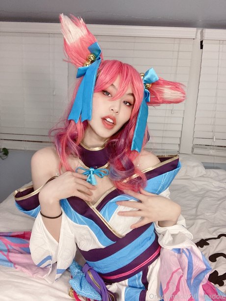 Lilypaddie nude star photo