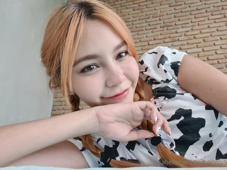 Isabelle haris adult model photos