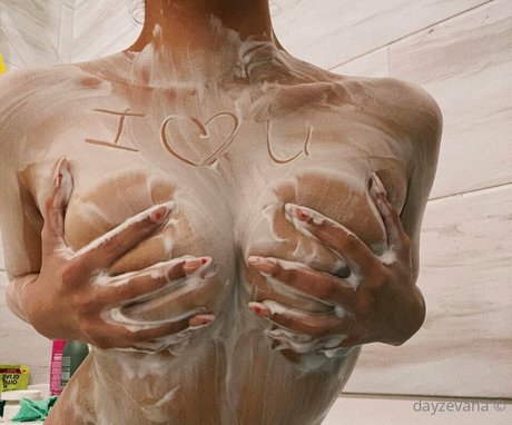 dayzevana hot star galleries