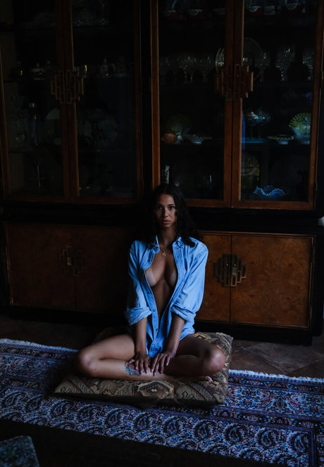 Maia Serena hot model archive